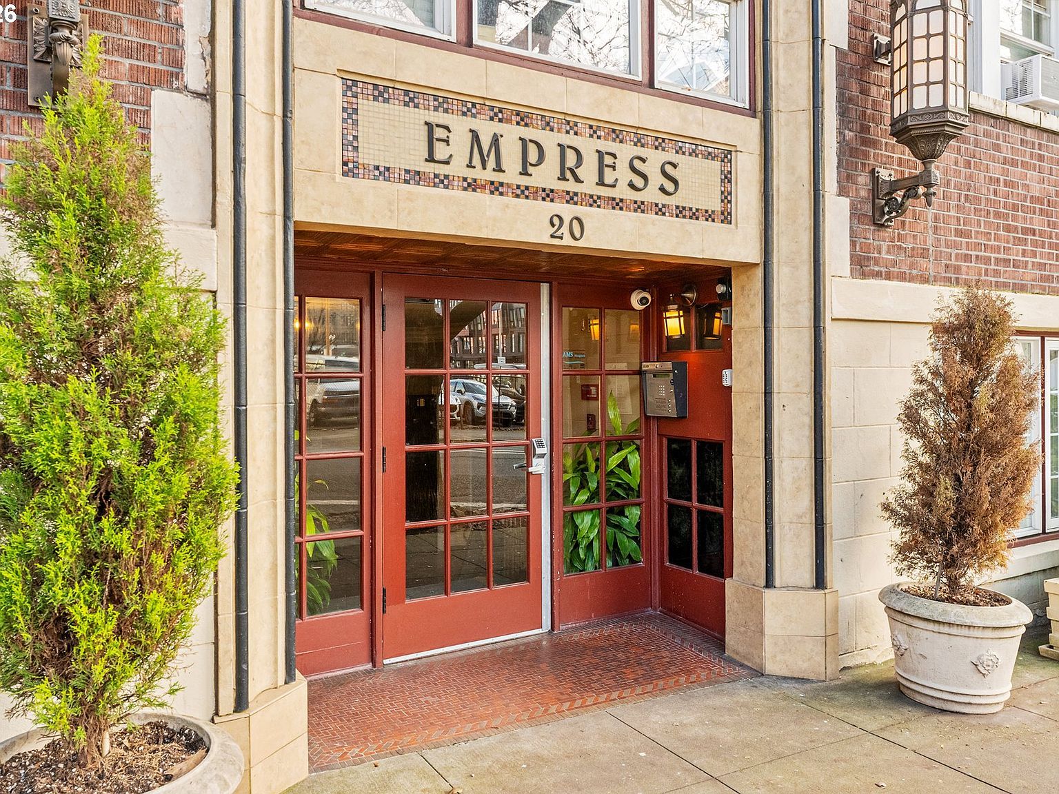 20 NW 16th Ave APT 215 Portland, OR 97209 - Thumbnail 2