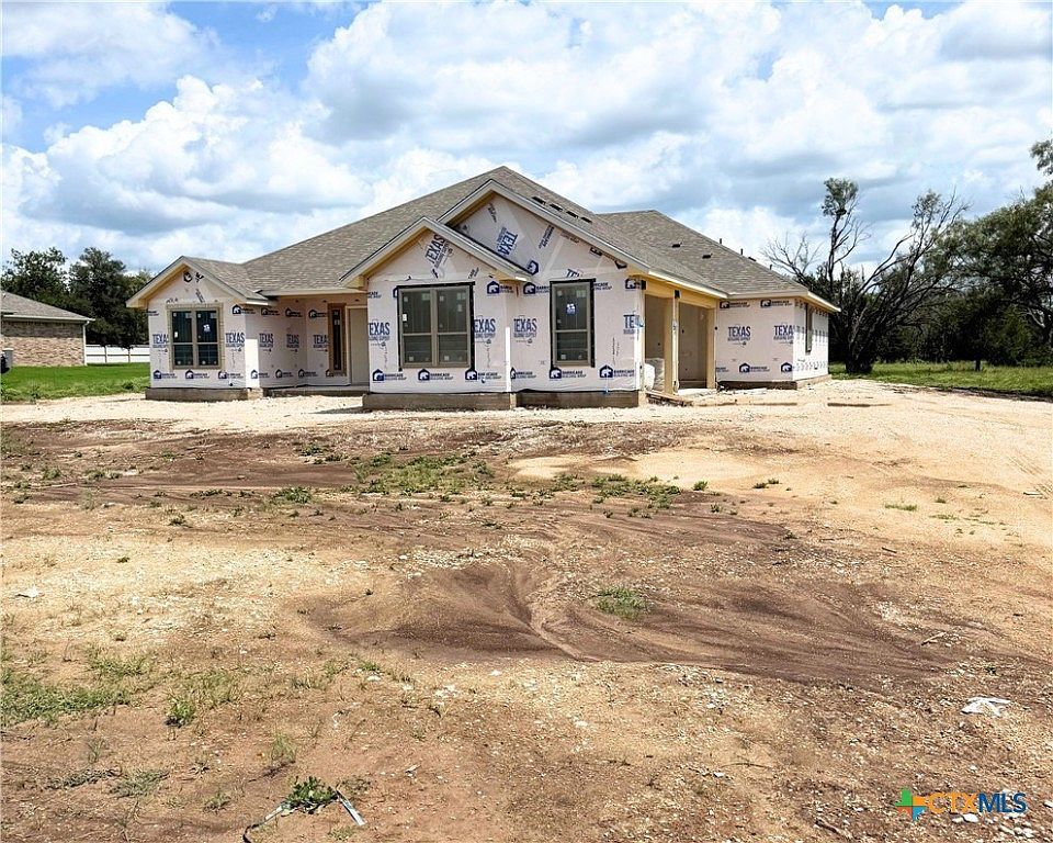 949 County Road 3152 Kempner, TX 76539 | Single Family