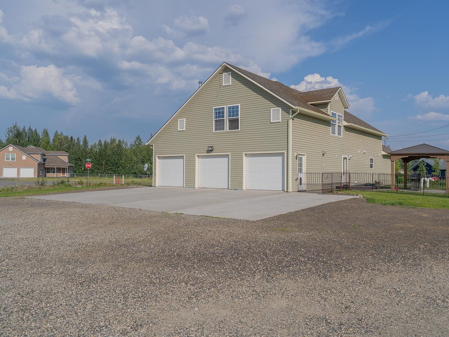 504 W 6th Ave North Pole, AK 99705, 99705