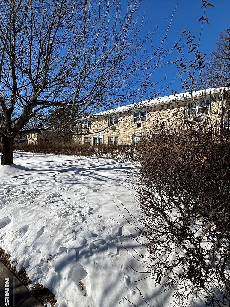 470 Valley Rd #C003a Montclair, NJ 07043 - Thumbnail 2