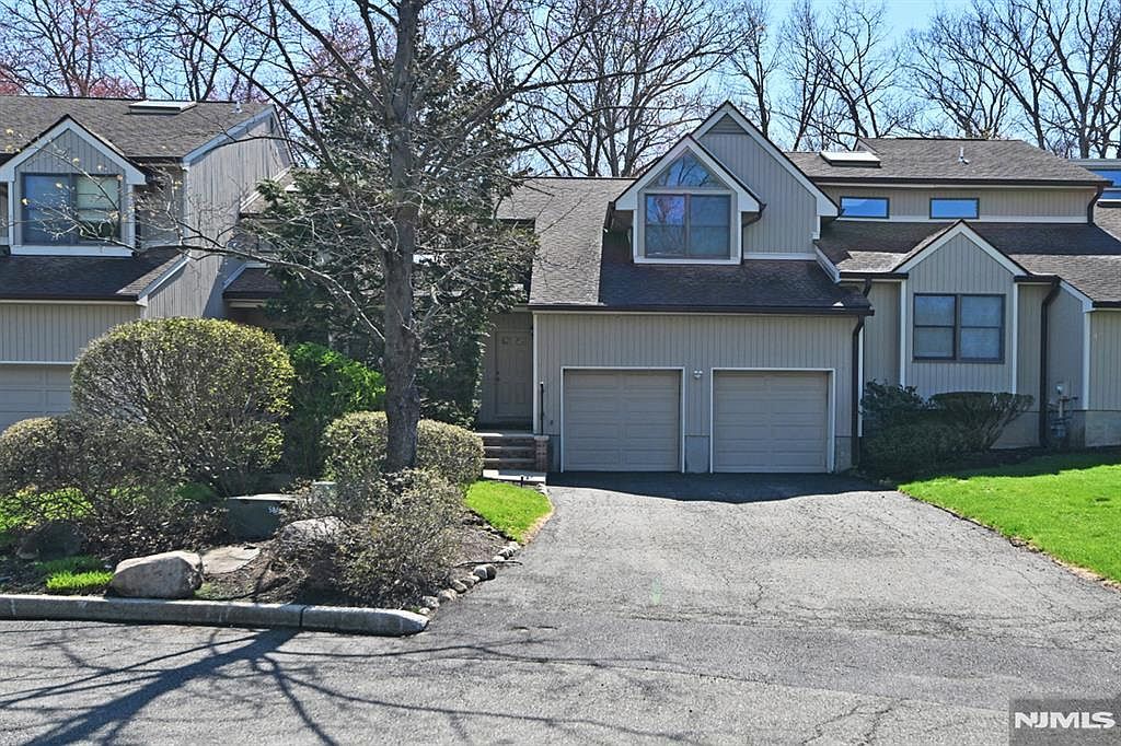 47 Bentley Dr Franklin Lakes, NJ 07417, 7417