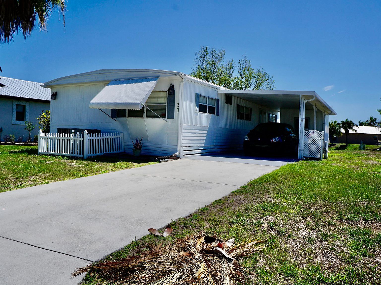 31 Mediterranean Blvd N Pt Saint Lucie, FL 34952 - Thumbnail 2