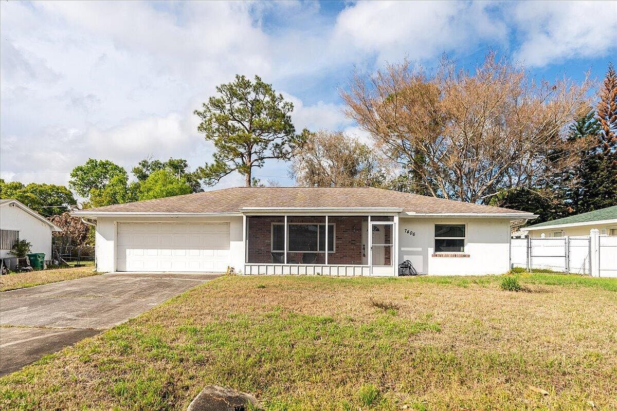 7406 Lakeland Blvd Fort Pierce, FL 34951  | Single Family