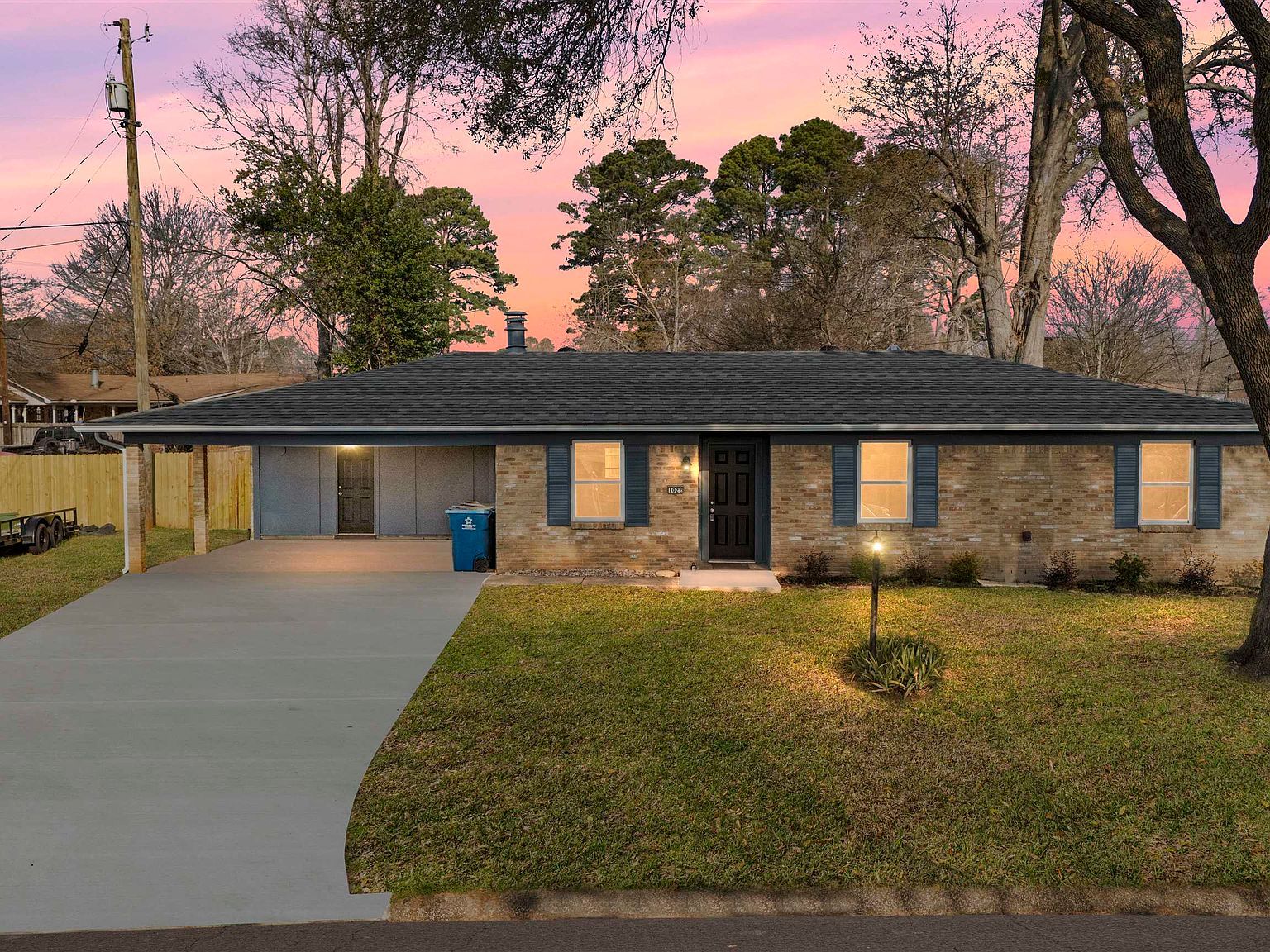 1022 Kay Dr Gladewater, TX 75647 - Thumbnail 2