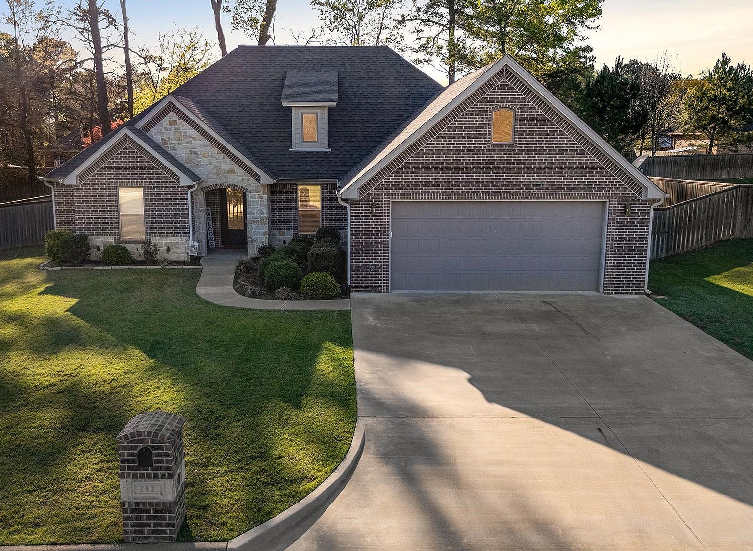 212 Saddle Brook Cir Hallsville, TX 75650 - Thumbnail 2