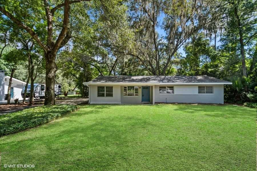 3929 SW 21st St, Gainesville, FL, USA, 32608 - Thumbnail 2