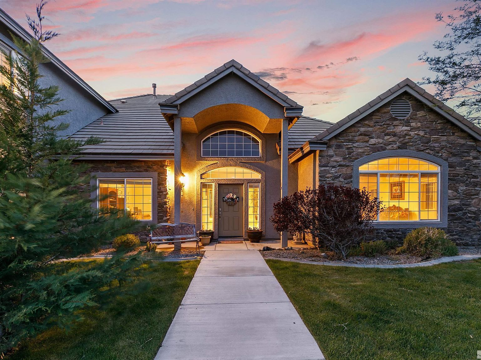 134 Denio Dr Dayton, NV 89403 - Thumbnail 2