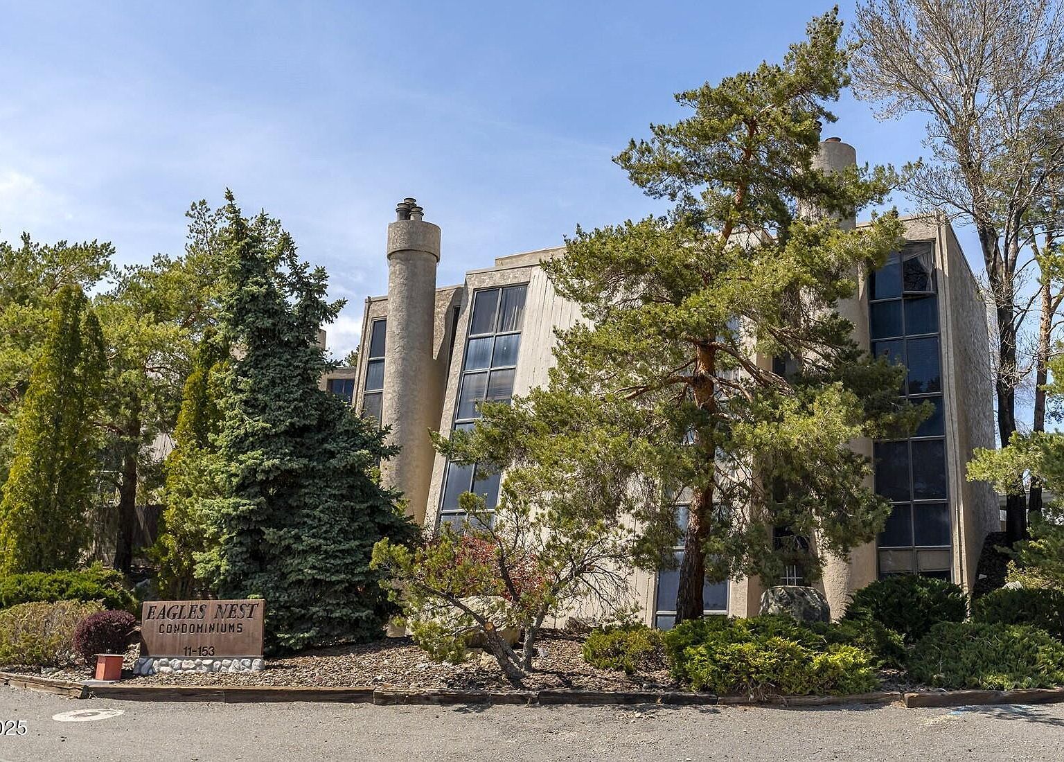 41 Vista Rafael Pkwy Reno, NV 89503 - Thumbnail 2