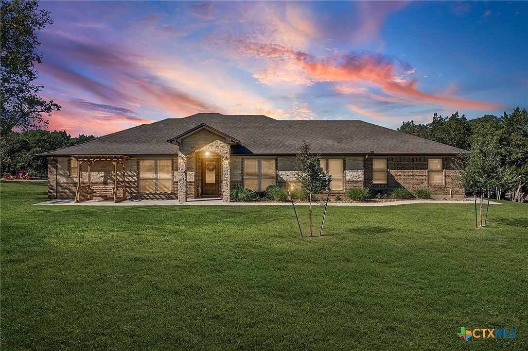 16059 Charlya Dr Temple, TX 76502 - Thumbnail 2