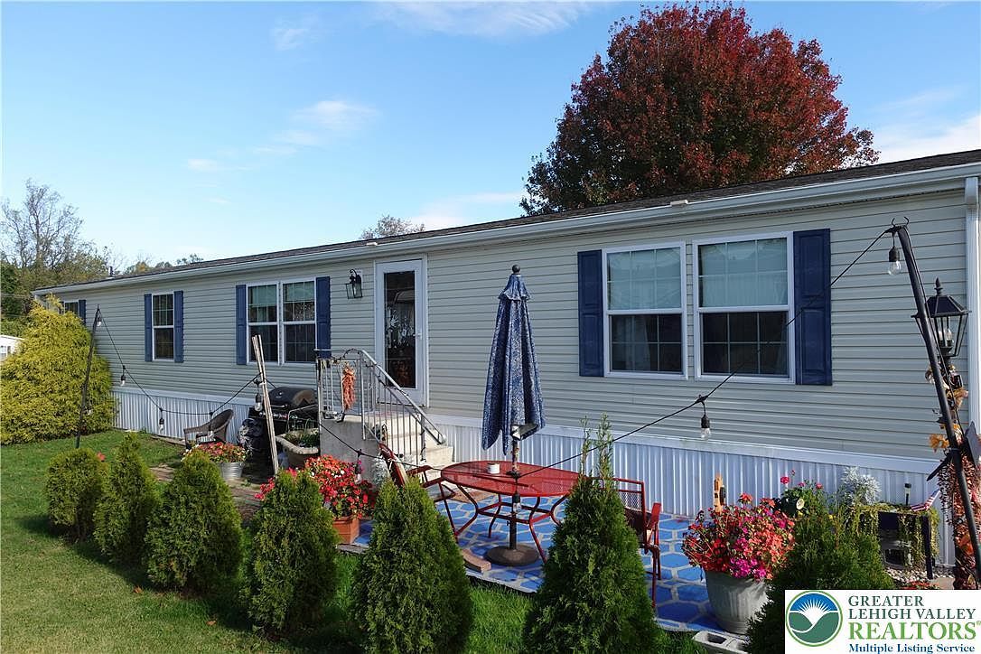 59 Mansfield Dr Macungie, PA 18062  | New build