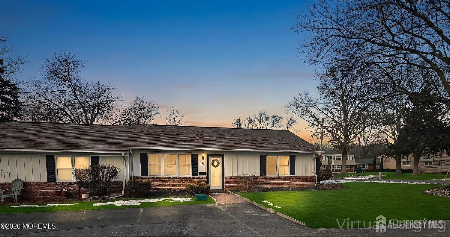 15 Nebraska Dr Matawan, NJ 07747 - Thumbnail 2