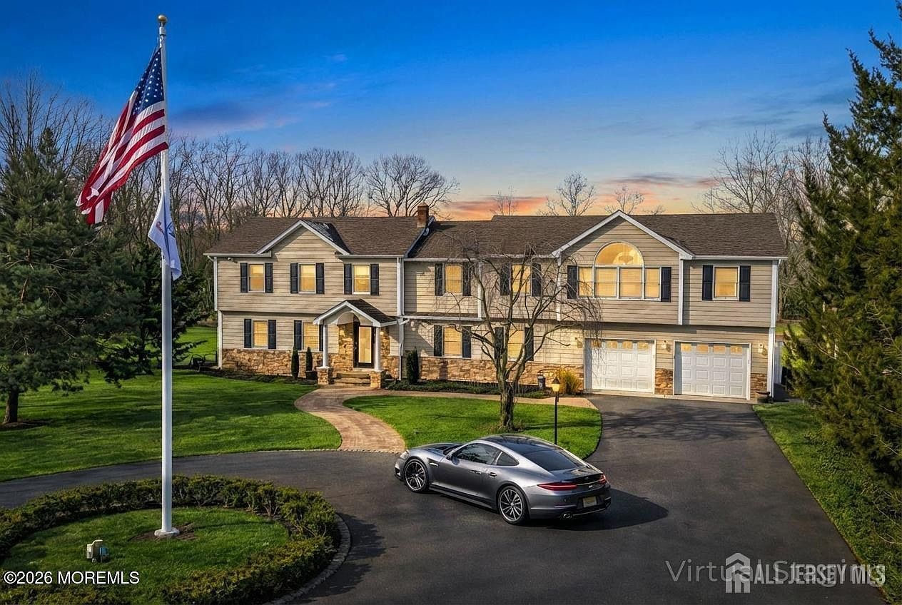 760 Harmony Rd Middletown, NJ 07748 - Thumbnail 2