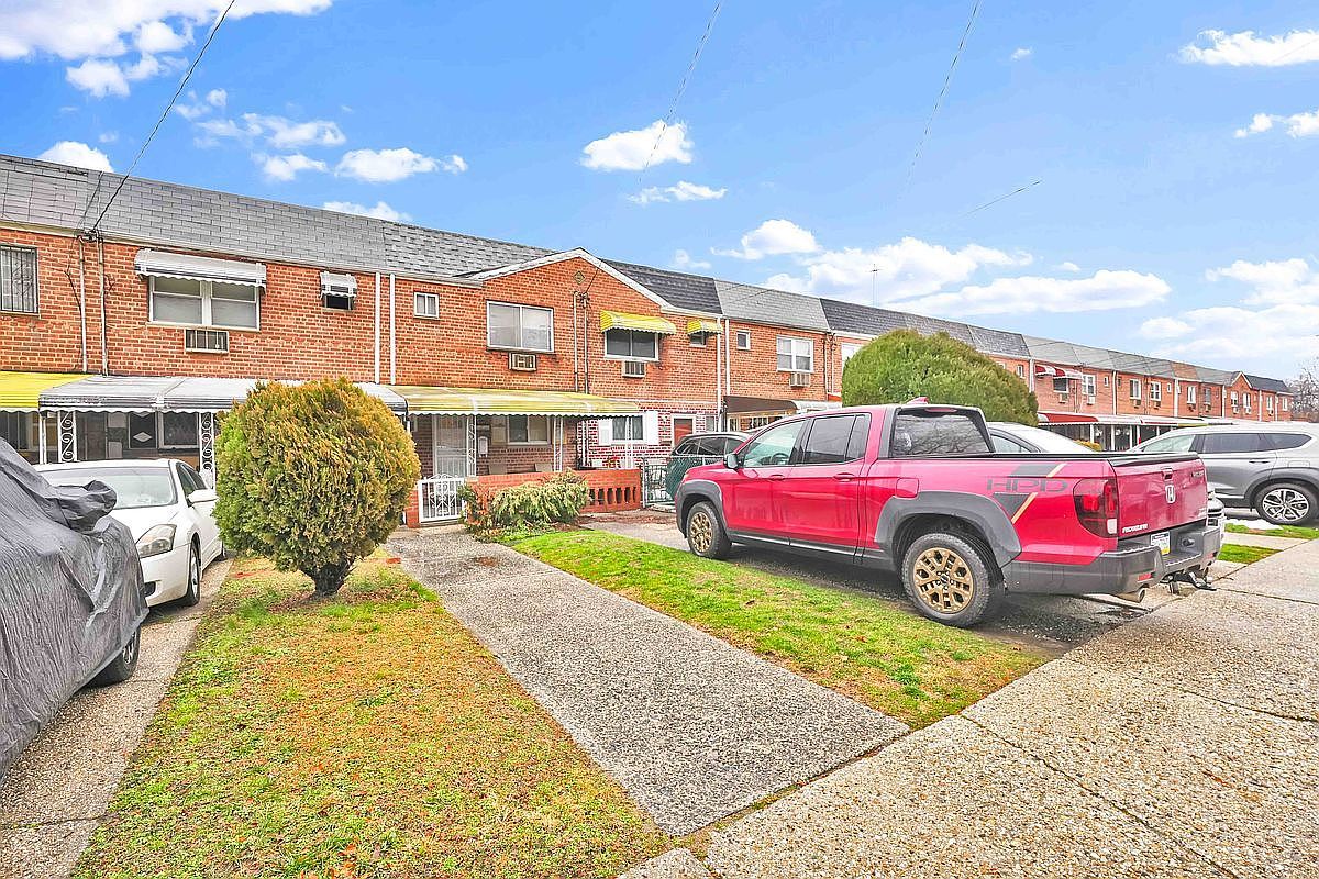 989 Schenck Ave Brooklyn, NY 11207 - Thumbnail 2