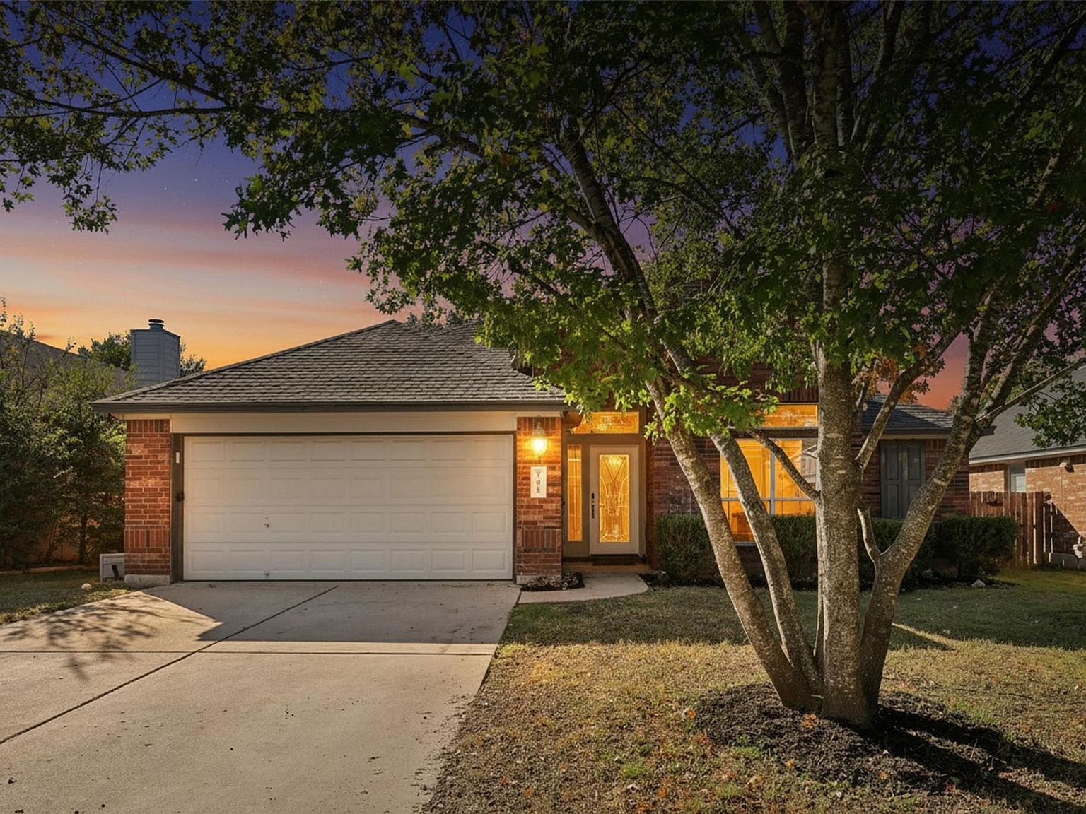 161 Clear Springs Holw Buda, TX 78610 - Thumbnail 2