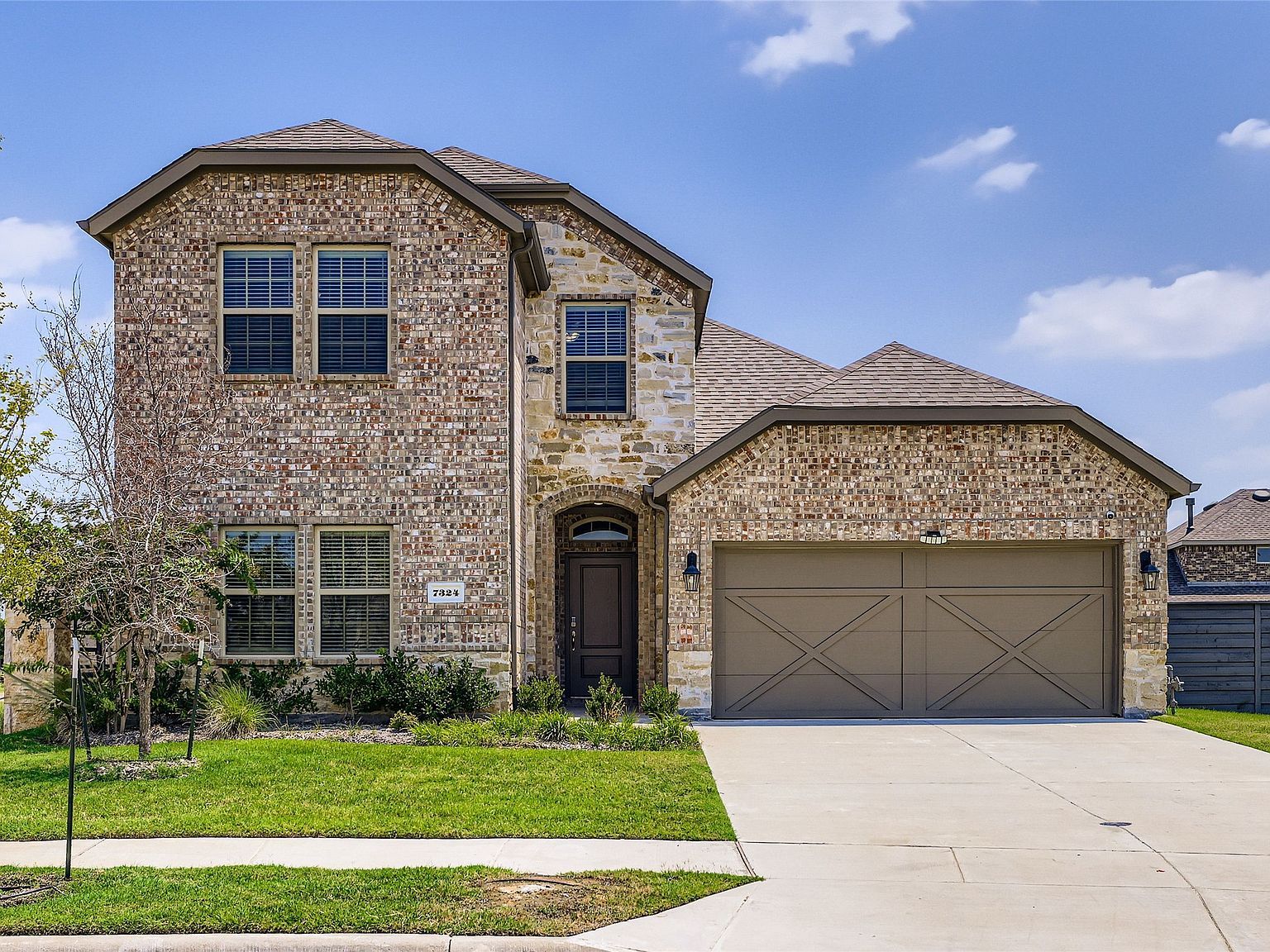 7324 Allium Ct Aubrey, TX 76227 - Thumbnail 2