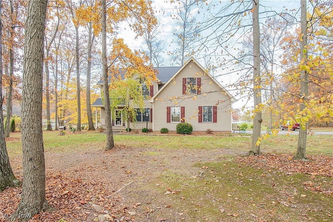 700 Stillwater Dr Deerfield, OH 44411 - Thumbnail 2