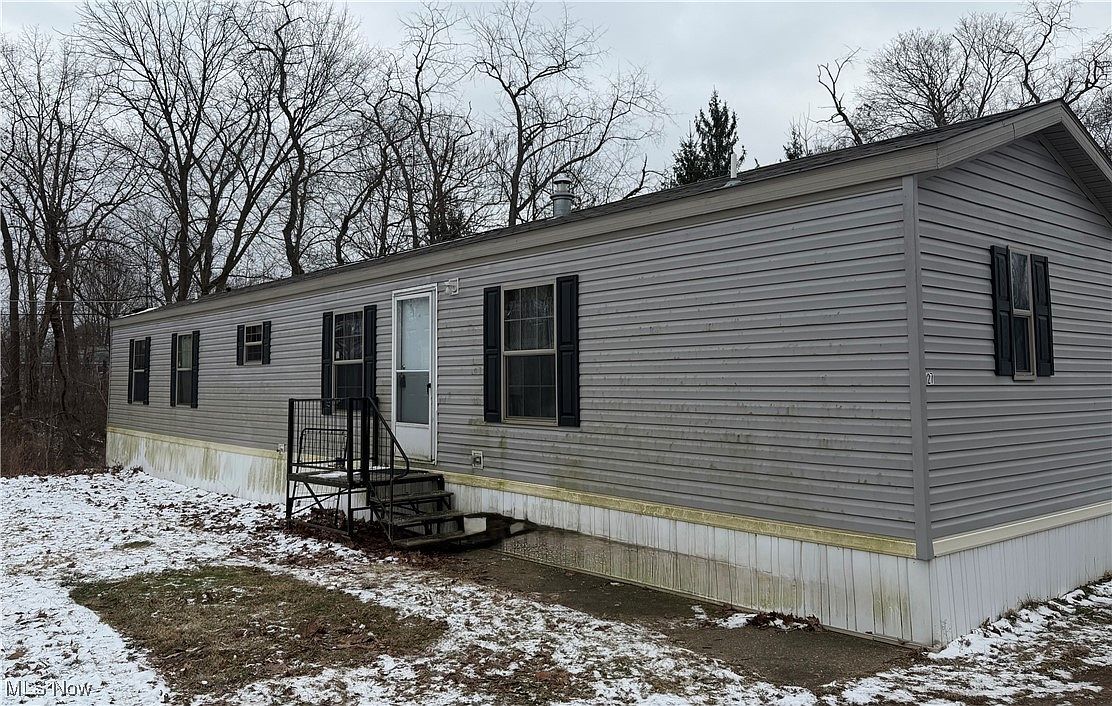 2606 Lincoln Way W Lot 27 Massillon, OH 44647 - Thumbnail 2