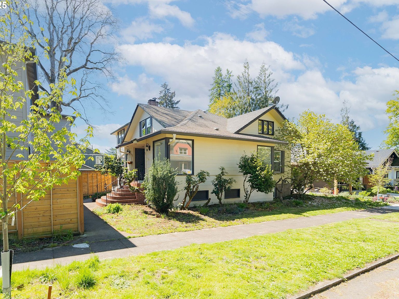 515 E 28th St Vancouver, WA 98663  | Single Family