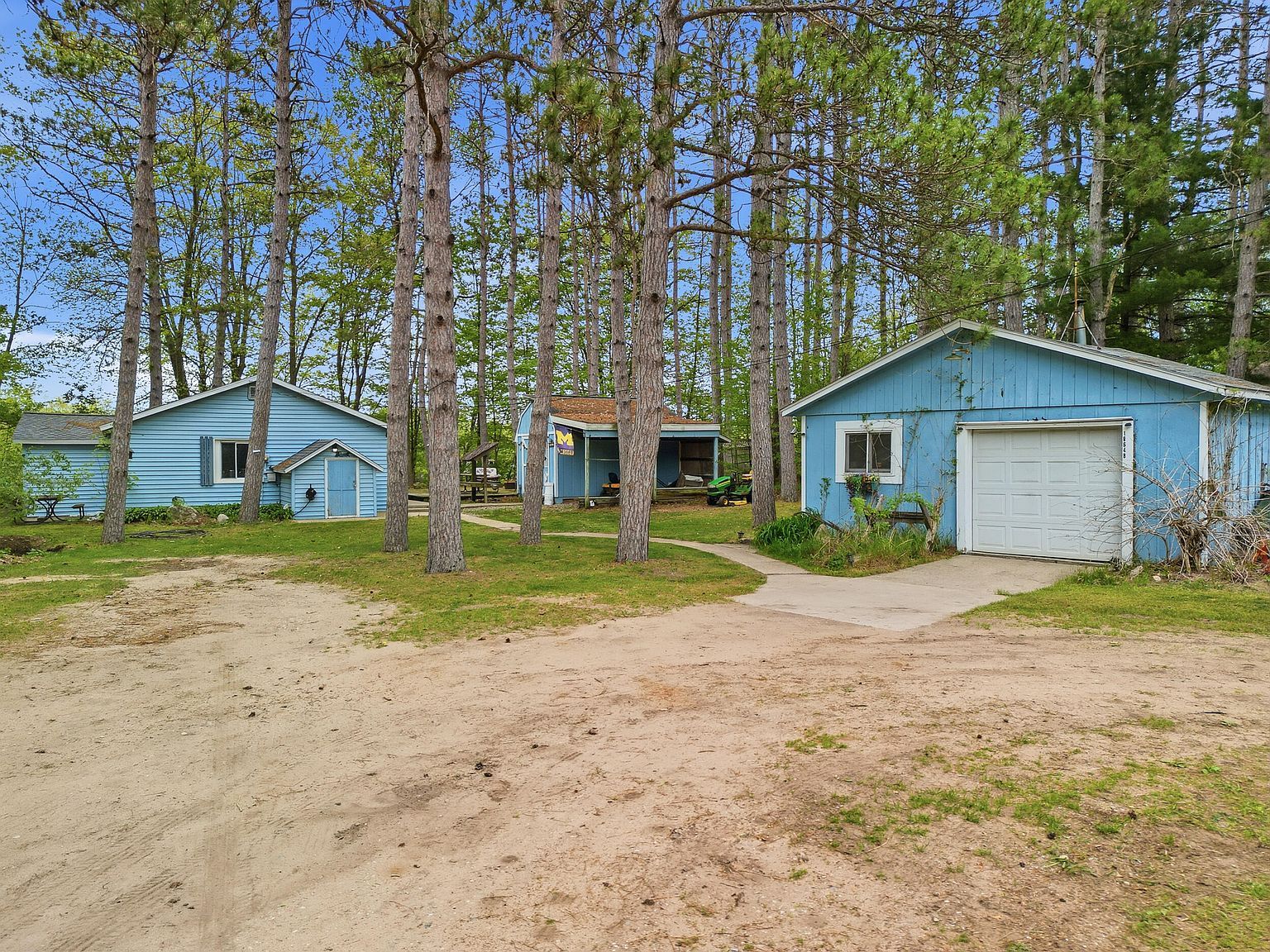 18648 Lawrence Dr Stanwood, MI 49346, 49346