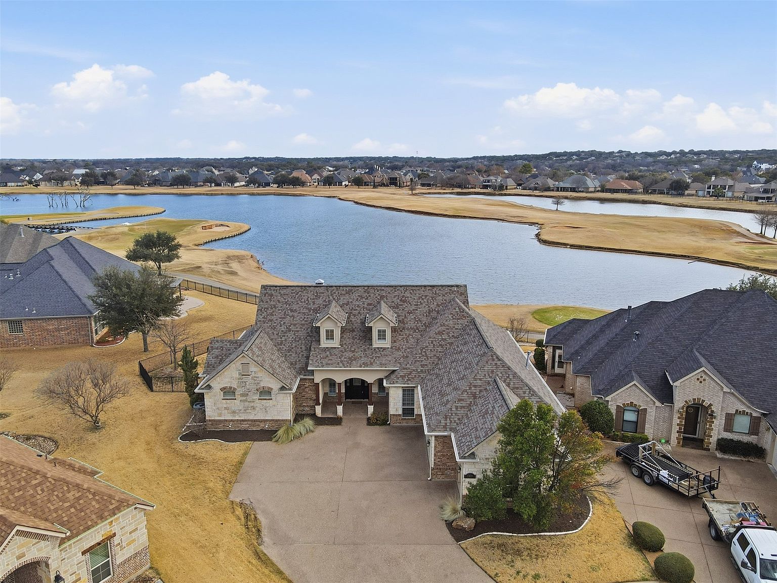 1309 Amsterdam Ct Granbury, TX 76048 - Thumbnail 2