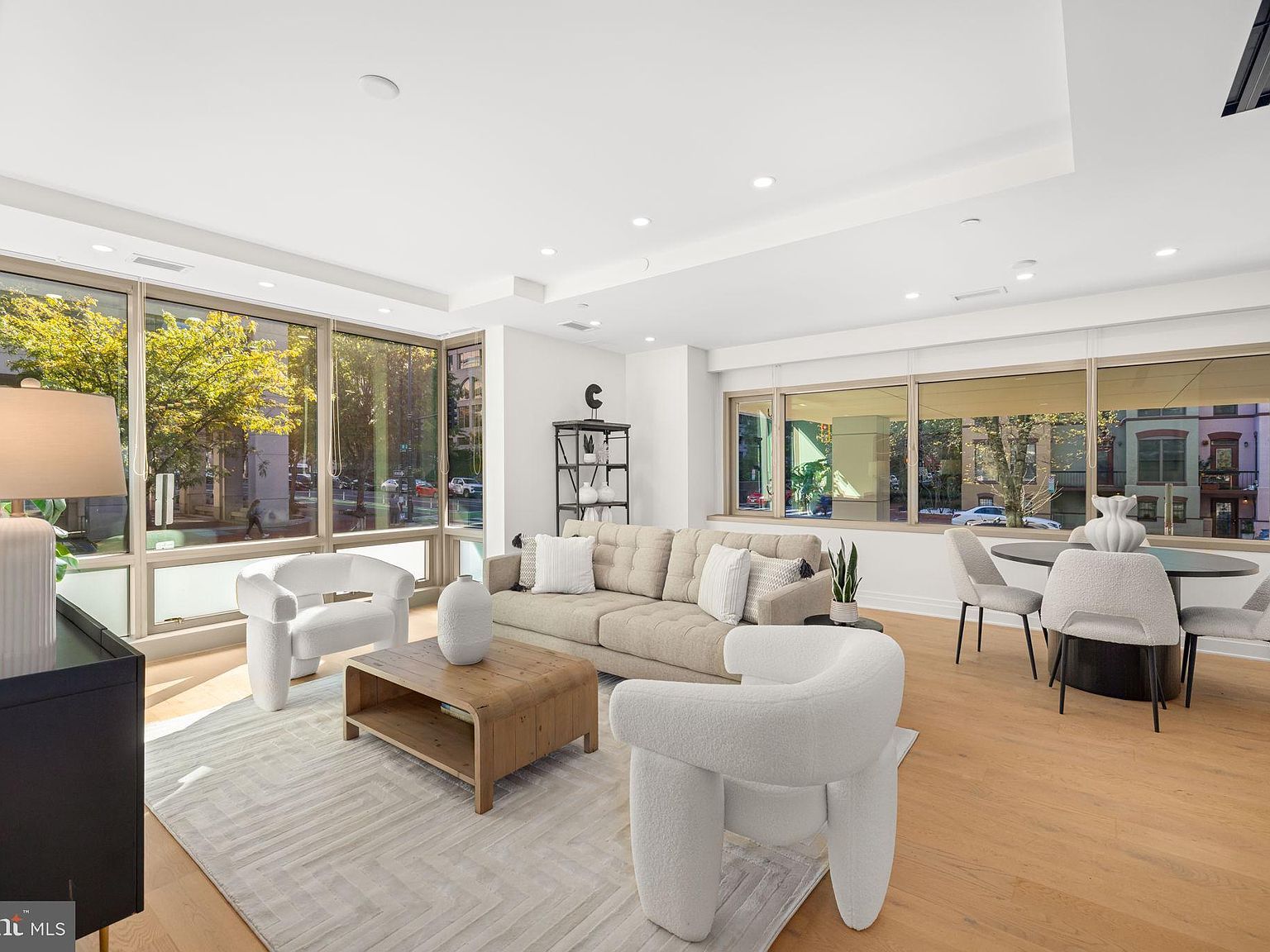 2501 M St NW Unit T04 Washington, DC 20037 - Thumbnail 2