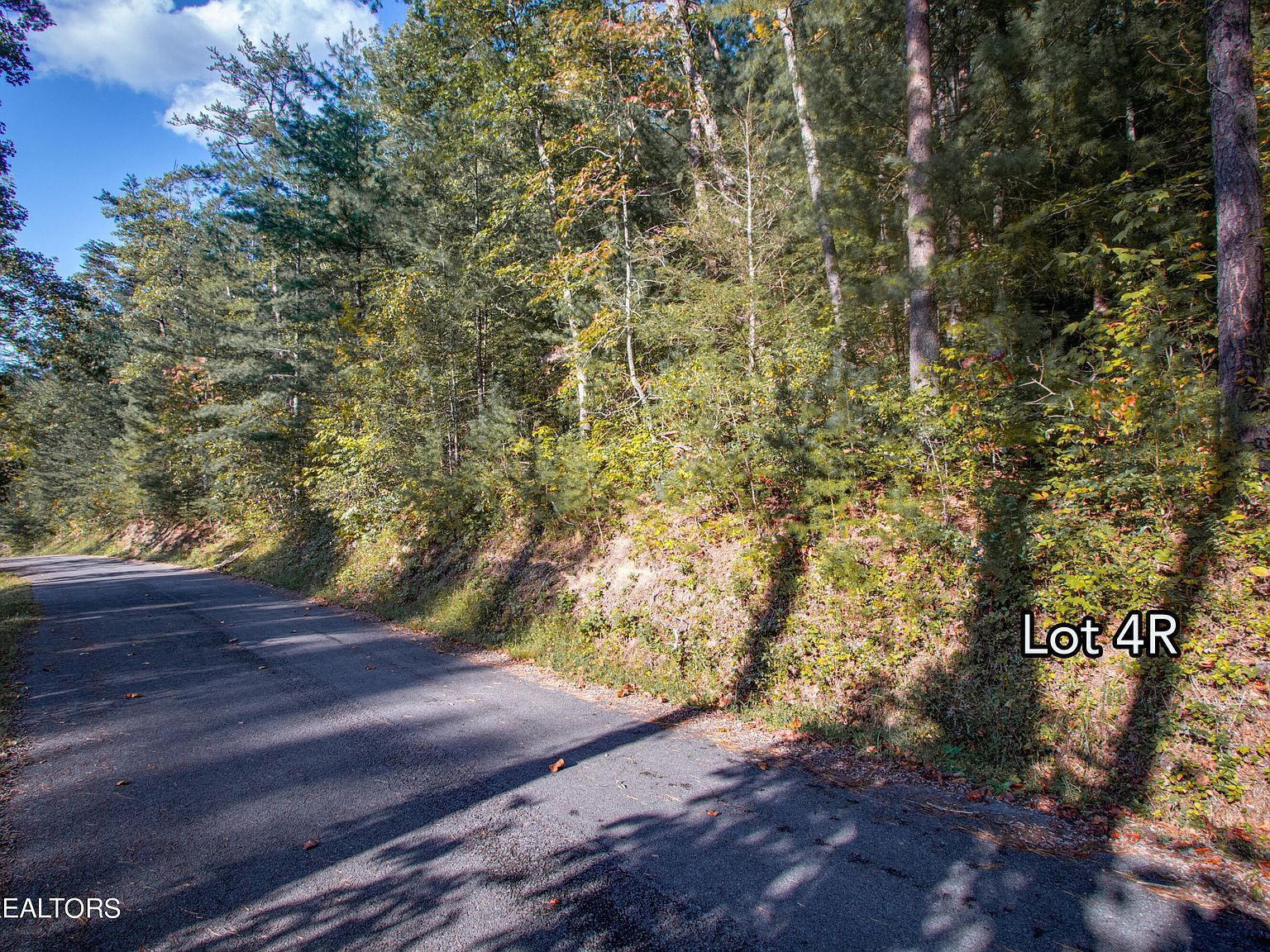 4R Dockery Branch Rd Sevierville, TN 37876 - Thumbnail 2