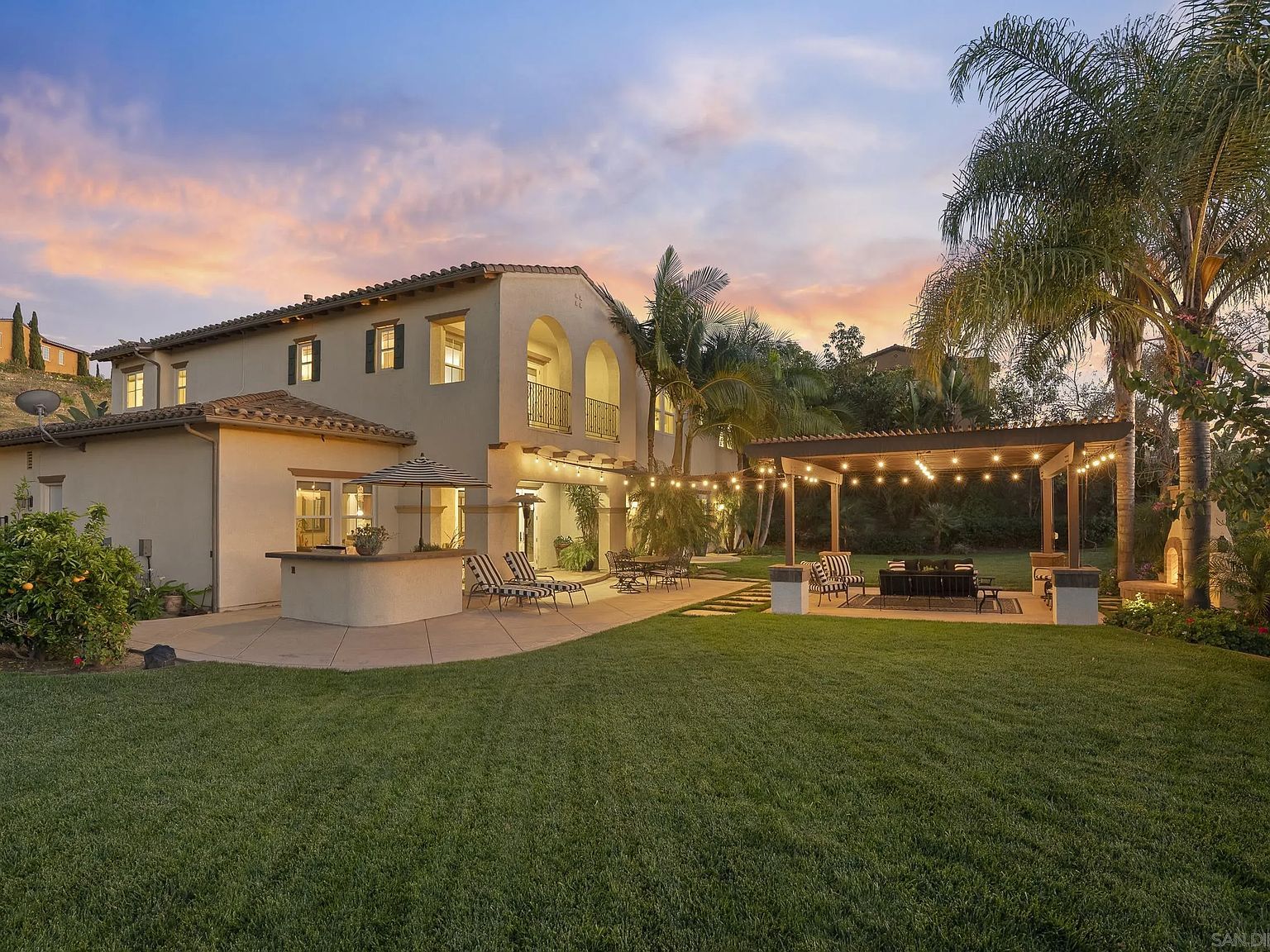 2105 Timneh Ct Oceanside, CA 92057 - Thumbnail 2