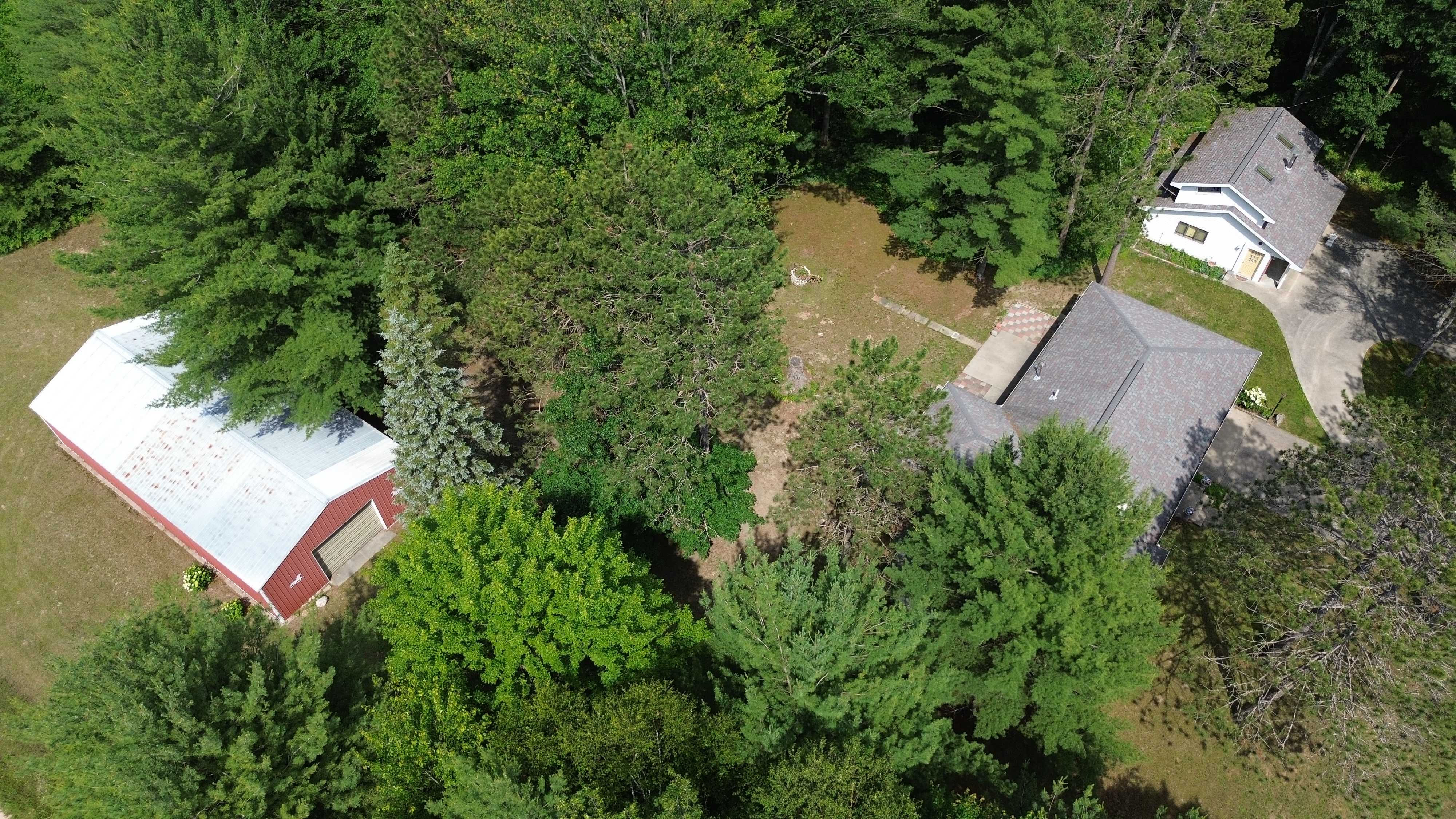 20600 Rhodes Road, Interlochen, MI, USA, 49643 - Thumbnail 2