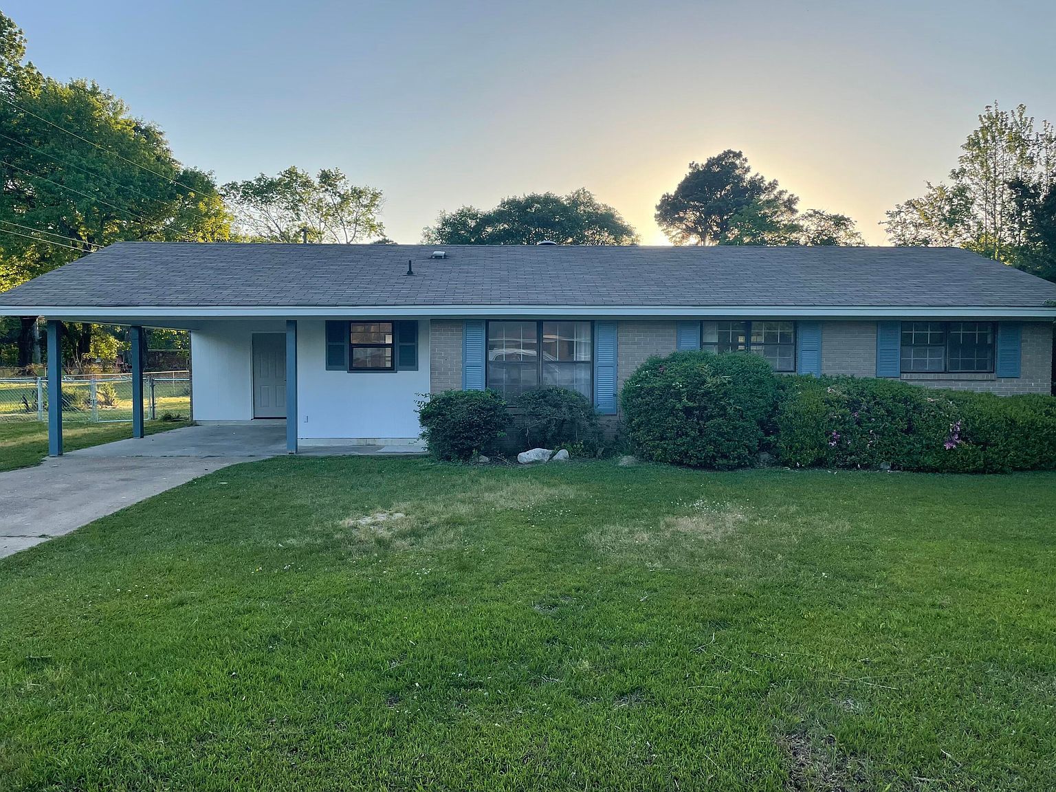 51 Landing Dr Columbus, MS 39702, 39702
