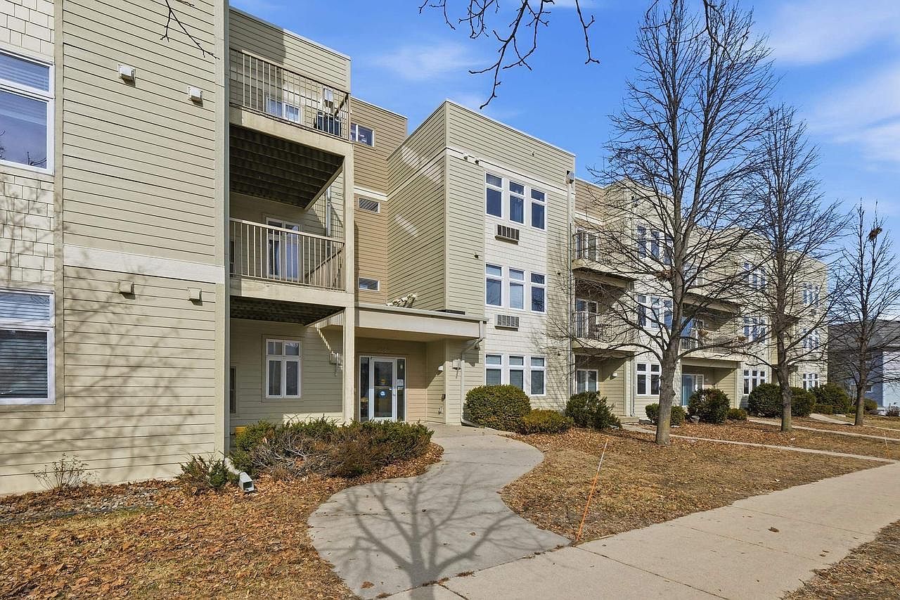 8206 Starr Grass Dr APT 204 Madison, WI 53719  | Condominium