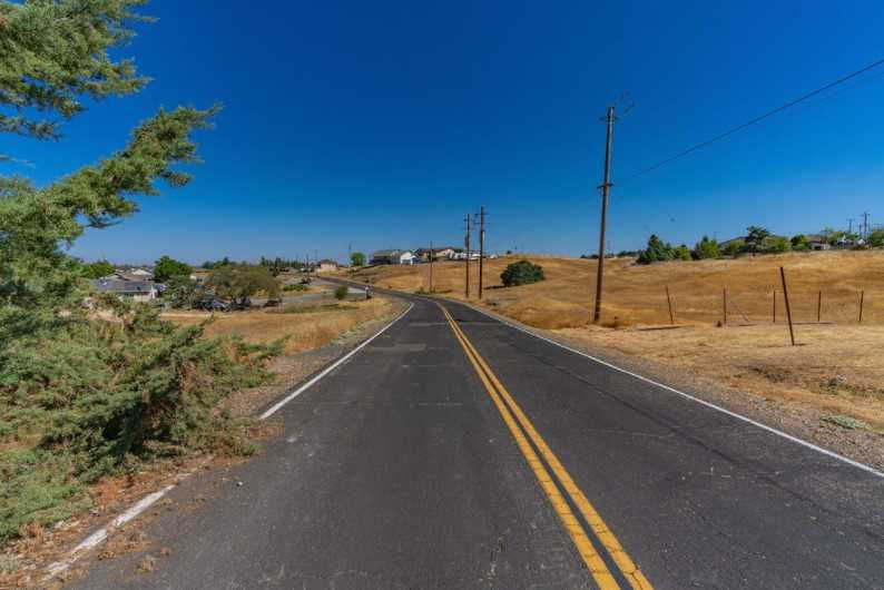 4271 Cheyenne Drive, Ione, CA 95640 - Thumbnail 3