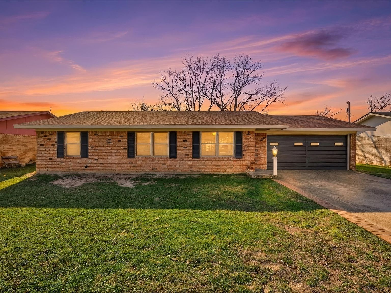 1008 Dossett Dr Waco, TX 76705 - Thumbnail 2