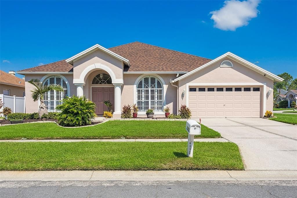 10020 Cypress Shadow Ave Tampa, FL 33647 - Thumbnail 2