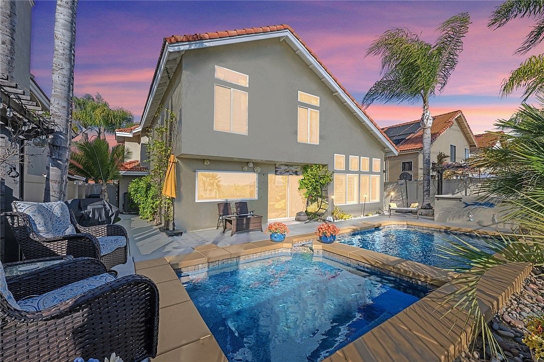 39645 Ridgecrest St Murrieta, CA 92563 - Thumbnail 2