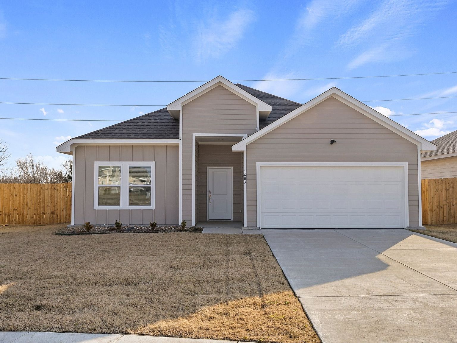 1603 Buchanan Dr Greenville, TX 75401 - Thumbnail 2