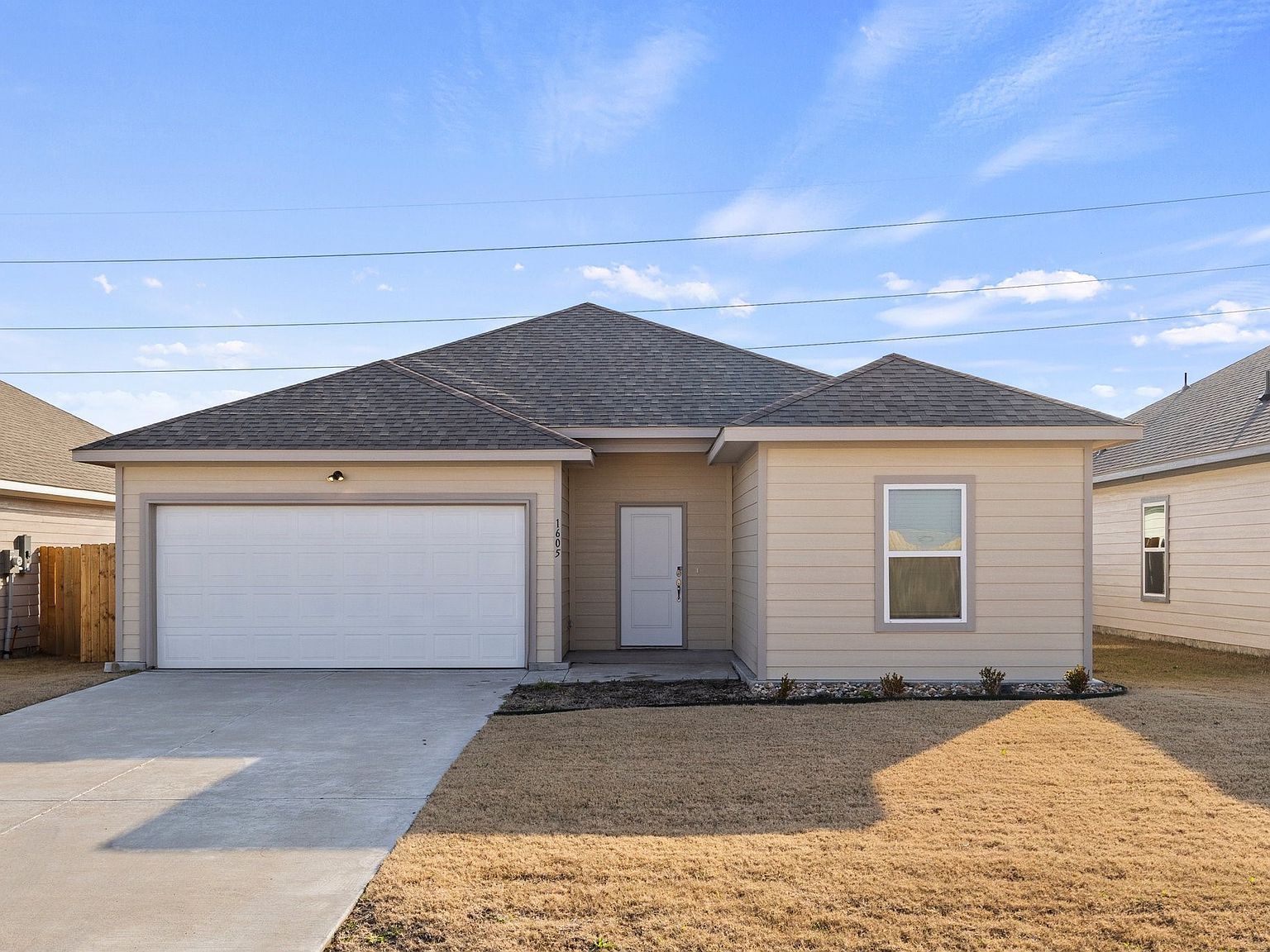 1605 Buchanan Dr Greenville, TX 75401 - Thumbnail 2