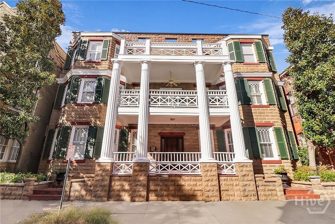 216 E State St #3D-12 Savannah, GA 31401 - Thumbnail 2