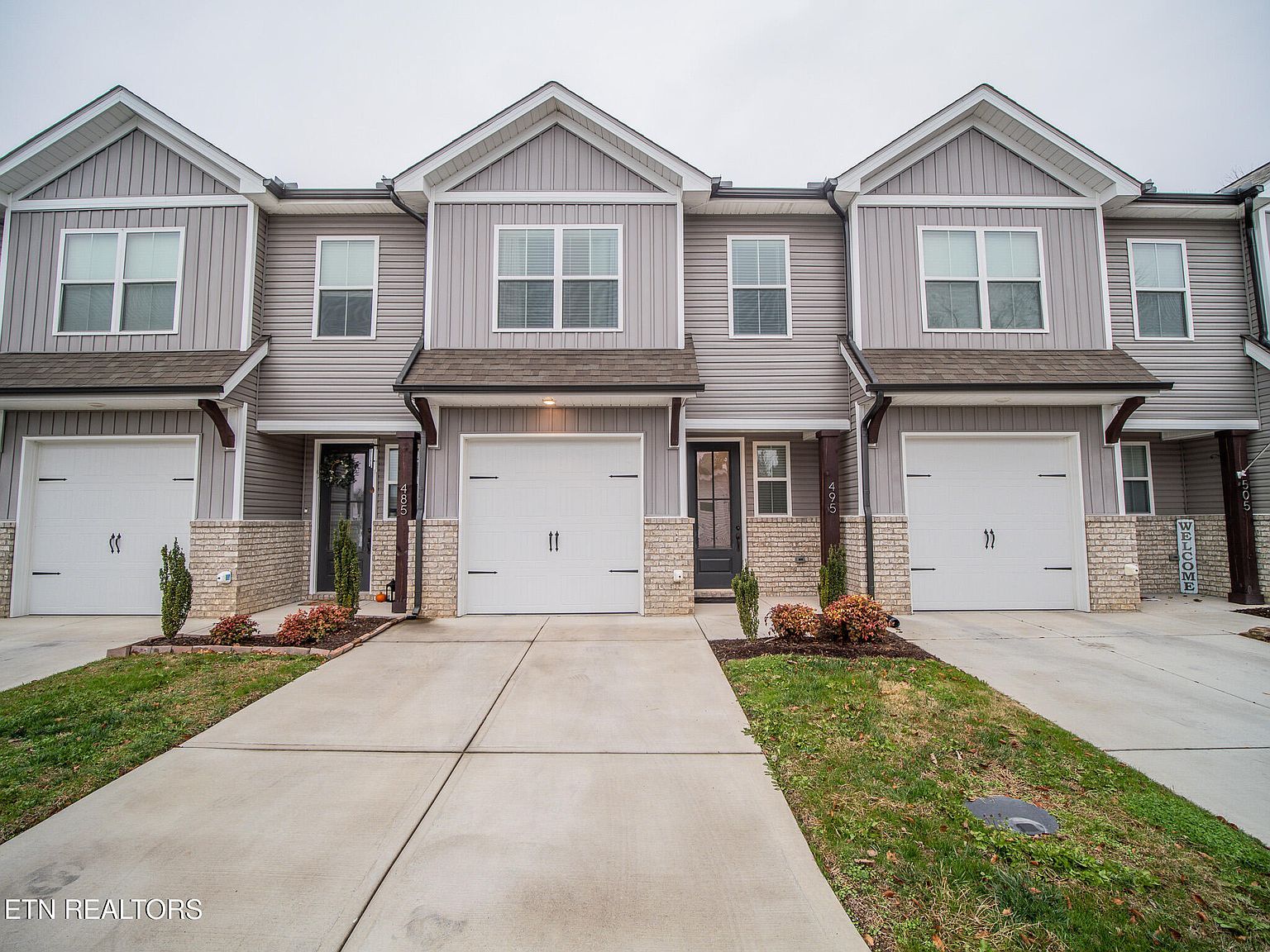 495 Harper Village Way Lenoir City, TN 37771 - Thumbnail 2