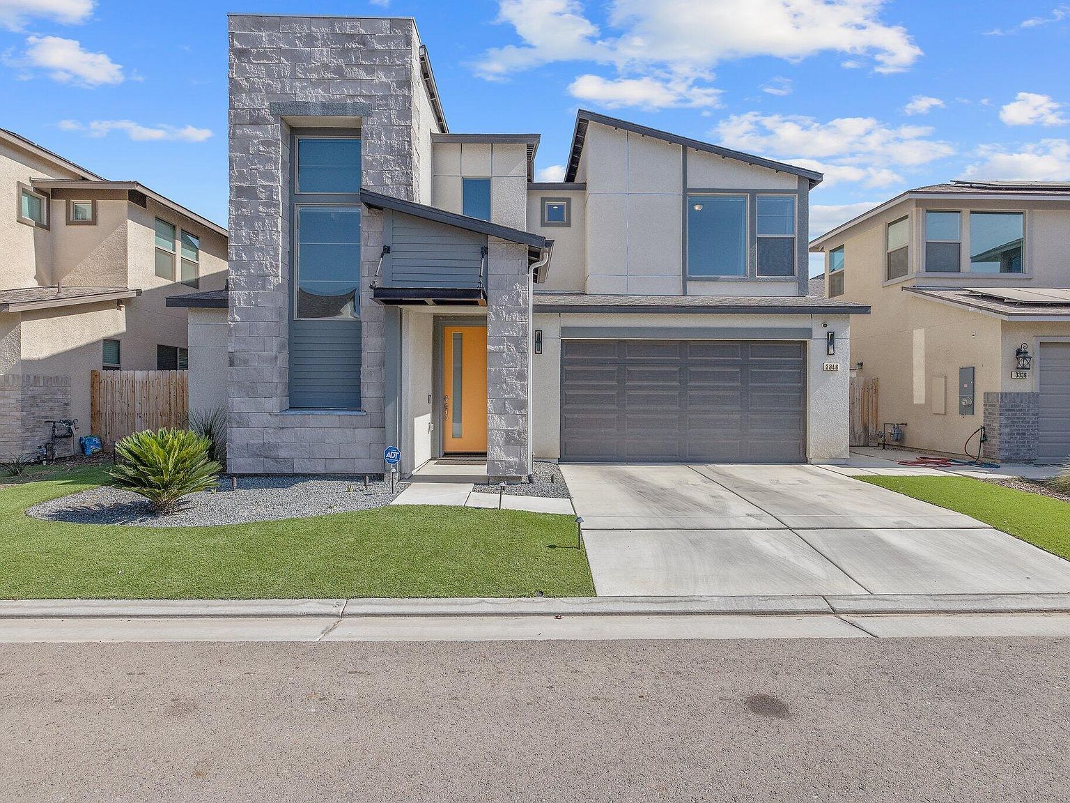 3346 W Good Ave Visalia, CA 93277 - Thumbnail 2