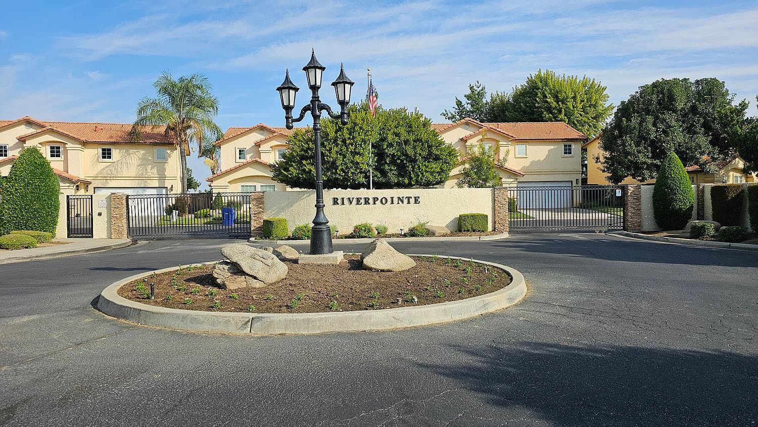 185 River Point Madera, CA 93637 - Thumbnail 2