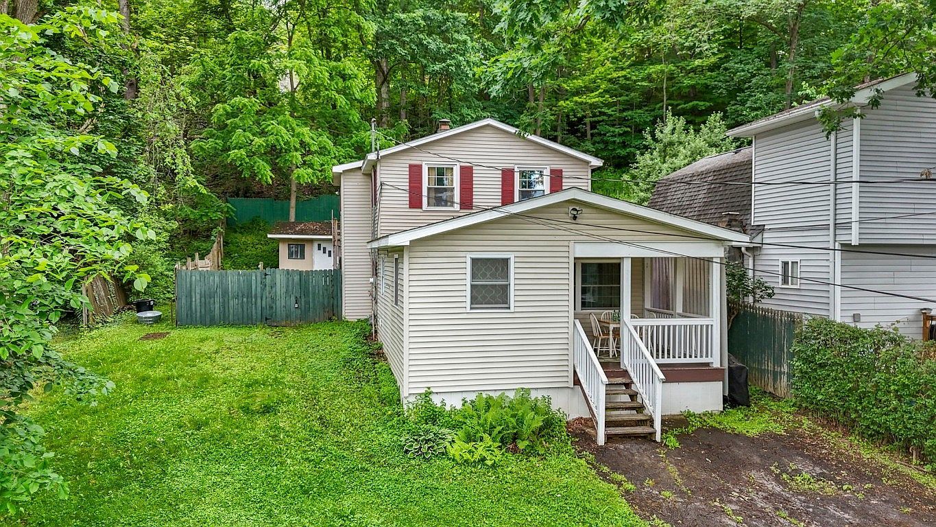 49 Trafford Rd Binghamton, NY 13901 - Thumbnail 2