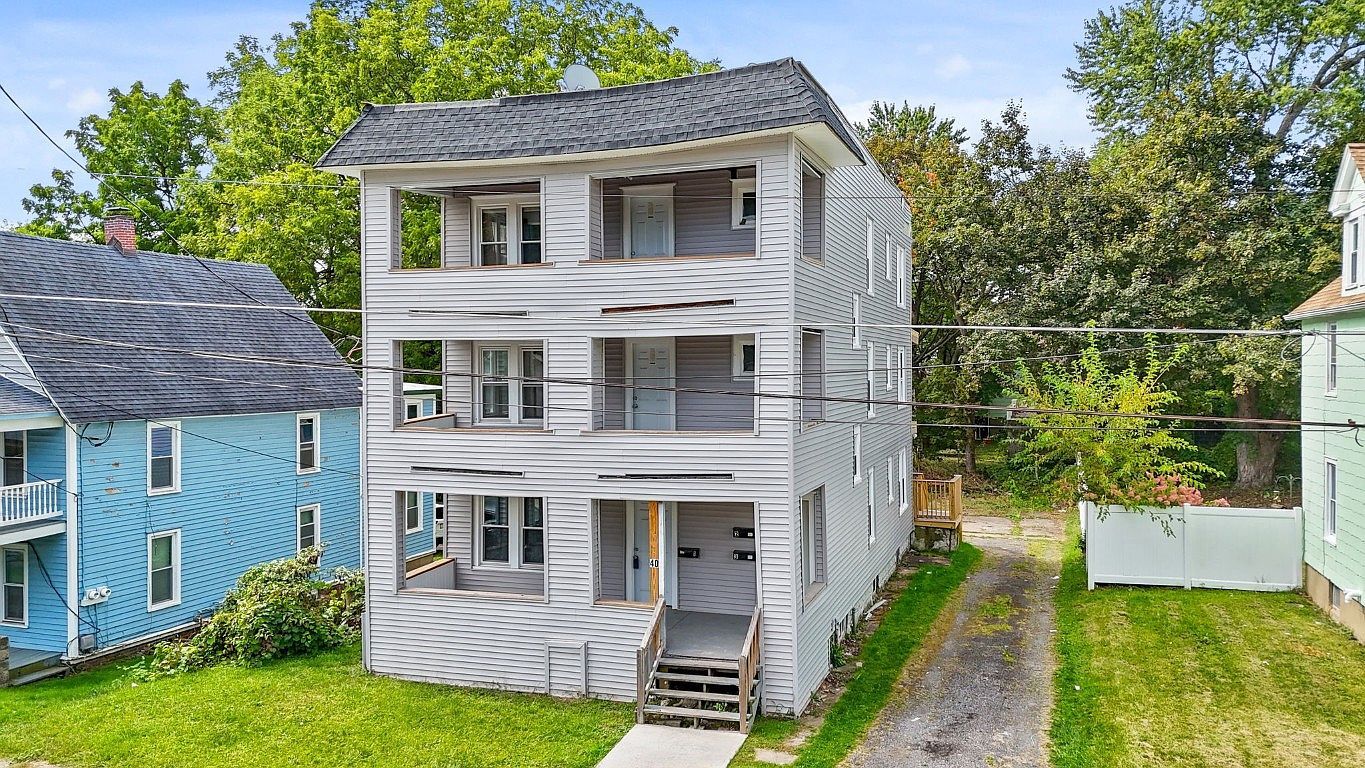 40 Roberts St Johnson City, NY 13790 - Thumbnail 2