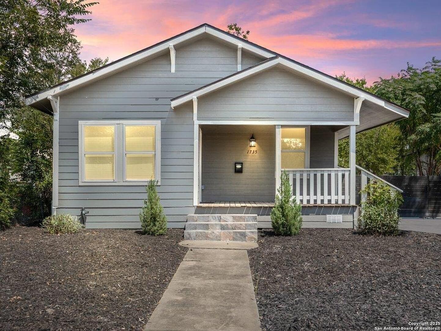 1735 Center St San Antonio, TX 78202 - Thumbnail 2