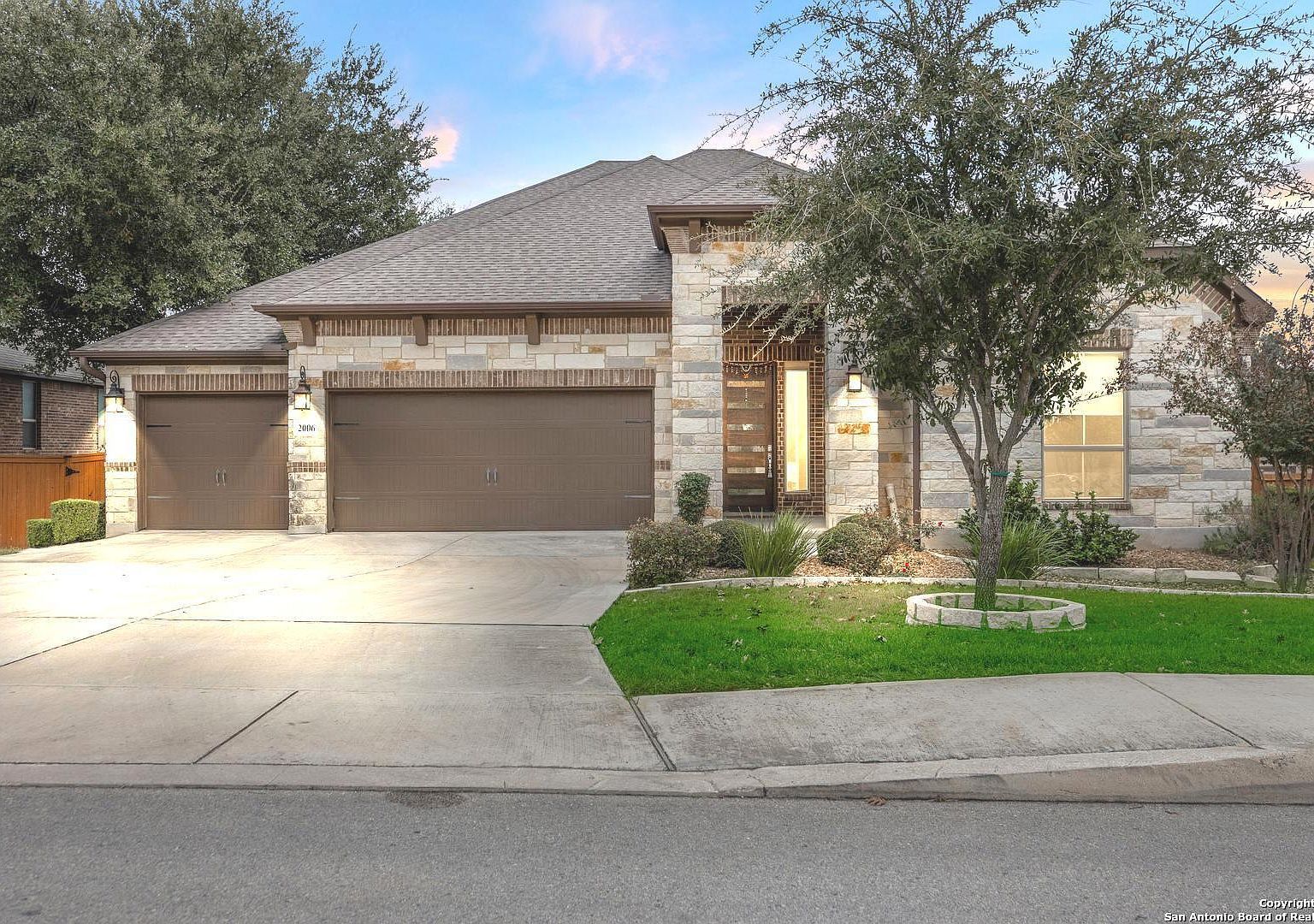 2006 Buckner Pass San Antonio, TX 78253 - Thumbnail 2