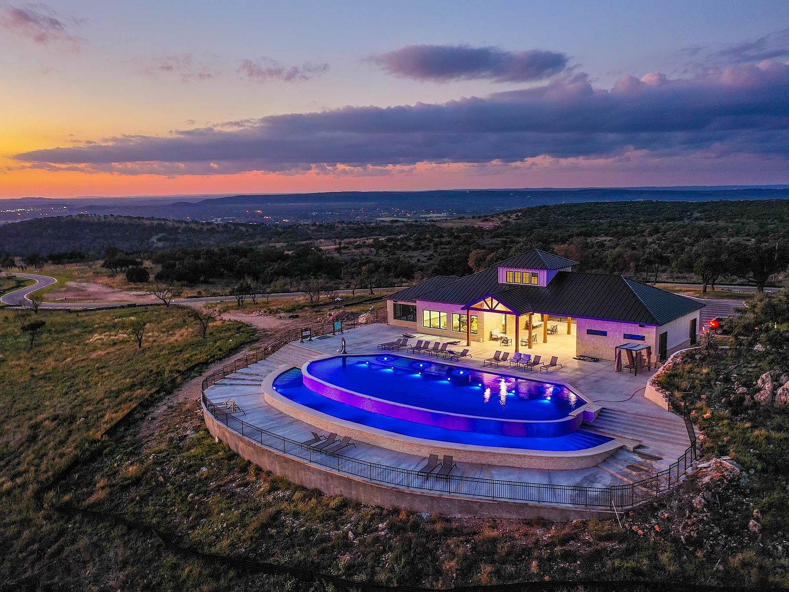 LOT 82 Big Creek Dr Kingsland, TX 78639 - Thumbnail 2