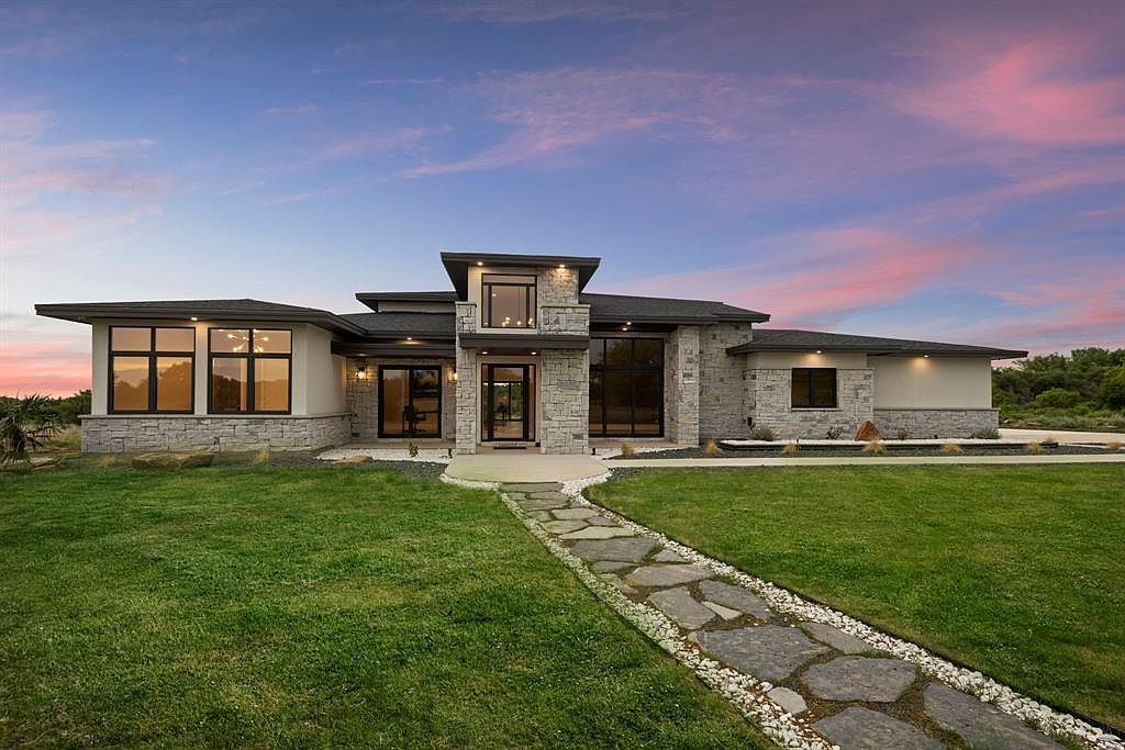 368 Indian Rdg Round Mountain, TX 78663 - Thumbnail 2