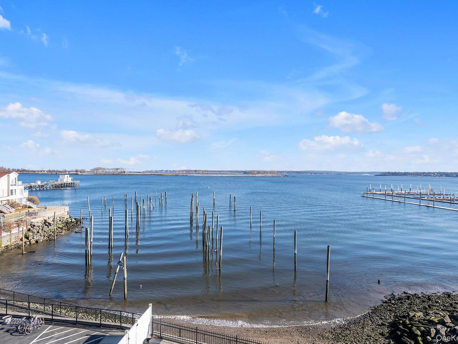 190 Schofield St Bronx, NY 10464 - Thumbnail 2