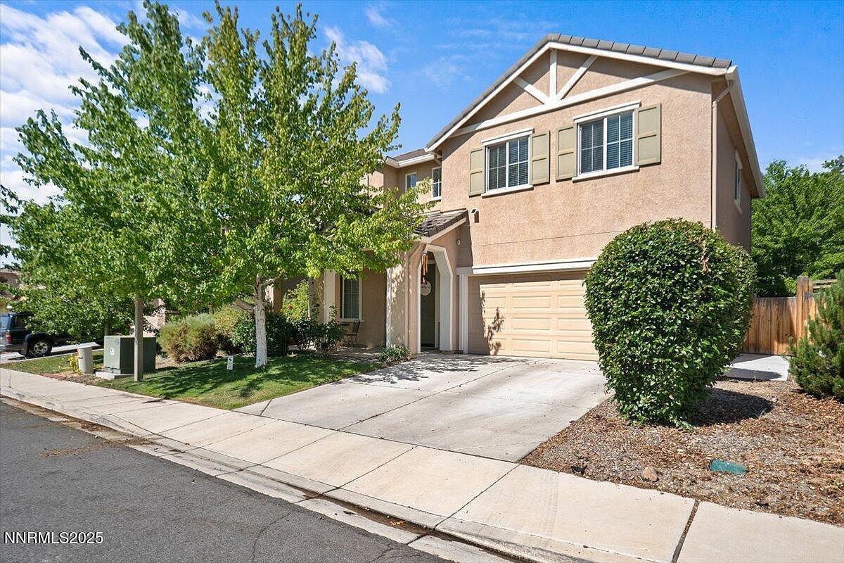 7221 Windswept Loop Sparks, NV 89436 - Thumbnail 2