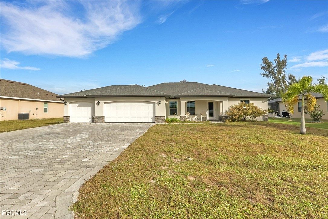 2729 SW 12th Ave Cape Coral, FL 33914 - Thumbnail 2