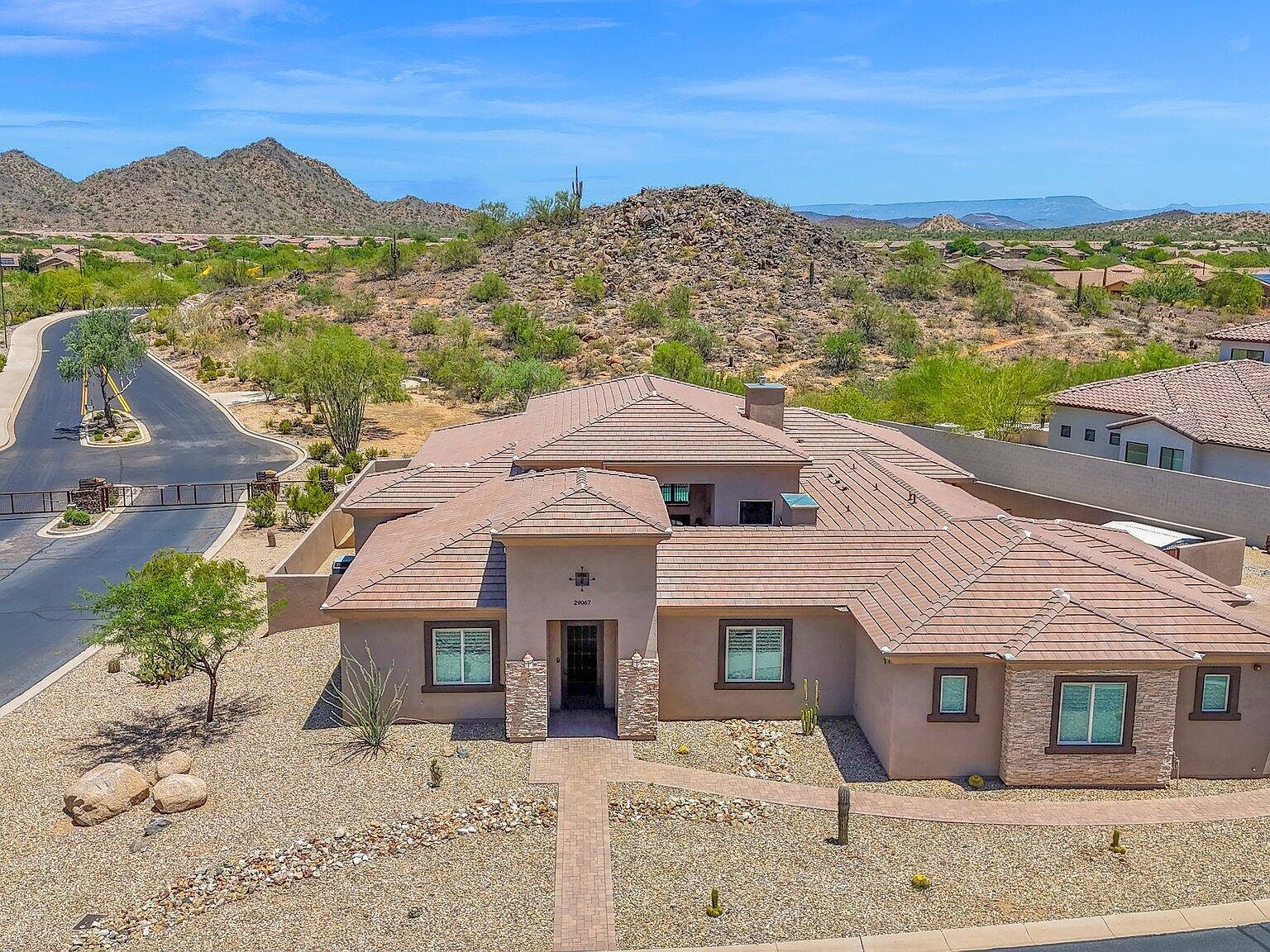 29067 N 71st Ave Peoria, AZ 85383 - Thumbnail 2